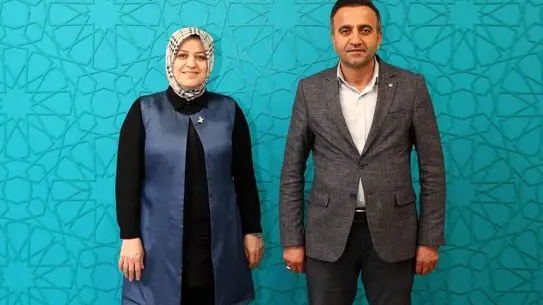 Toplantı anı, Başkan Ulutaş ve Köseoğlu el sıkışıyor