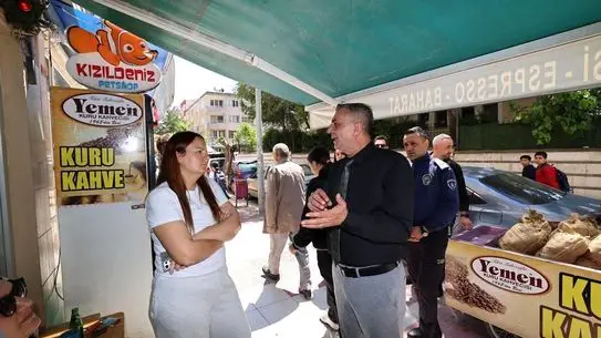 Şimşek, Alaybey ve Sakarya Mahallesi'nde Esnafla Buluştu: Talepler Yerinde Değerlendirildi