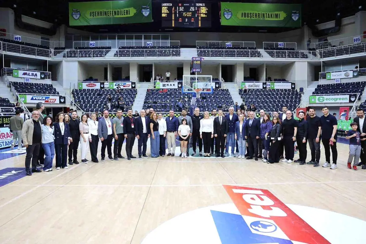 Merkezefendi Basketbol Takımı Eğitim İçin PAÜ Arena’da Destek Maçı Düzenledi