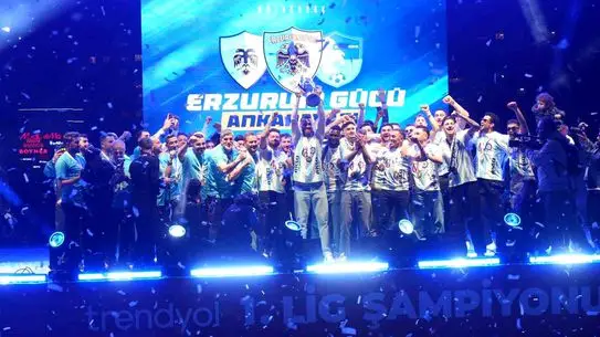 Erzurumspor FK, Trendyol 1. Lig Şampiyonluğunu Resmen Kutladı