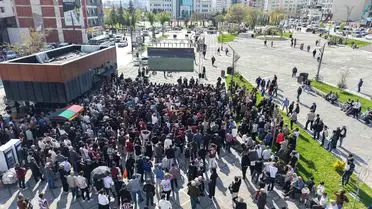 Elazığspor Taraftarları Kent Merkezinde Dev Ekrandan Maçı Coşkuyla İzledi