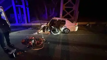Hatay’da Dönüş Çabası Sona Erdi: Hafif Ticari Araç Otomobile Çarptı