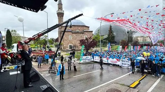 Hak‑İş Başkanı Arslan’dan Taksim’deki Çalışma Mücadelesi Mesajı