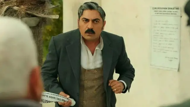 Bülent Polat bahçede sebze toplarken