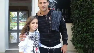 Beşiktaş Taraftarının Küçük Çocuğu Ricardo Quaresma ile Aynı Pozu Verdi, Sosyal Medyada Duygusal Yankı Oluşturdu