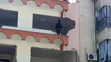 Merkezefendi'de Güvenliksiz Bina Yıkımı Çevrede Tehlike Yarattı