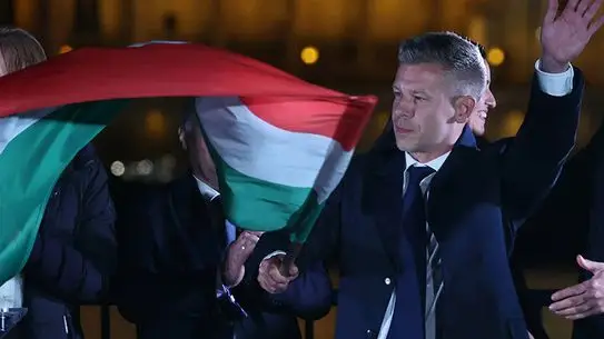 Péter Magyar, Macaristan’ın Yeni Başbakanı Oldu: Kayınbiraderi Adalet Bakanı Olarak Atandı