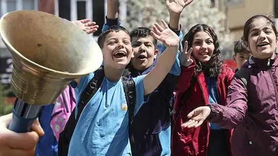Yusuf Tekin'den eğitim reformu sinyali: Ara tatiller gözden geçiriliyor