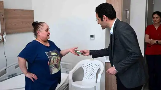 Manisa'da Hastanelere Mesir Macunu Şöleni: 486. Festivalin Sağlıkta Yeni Adresi