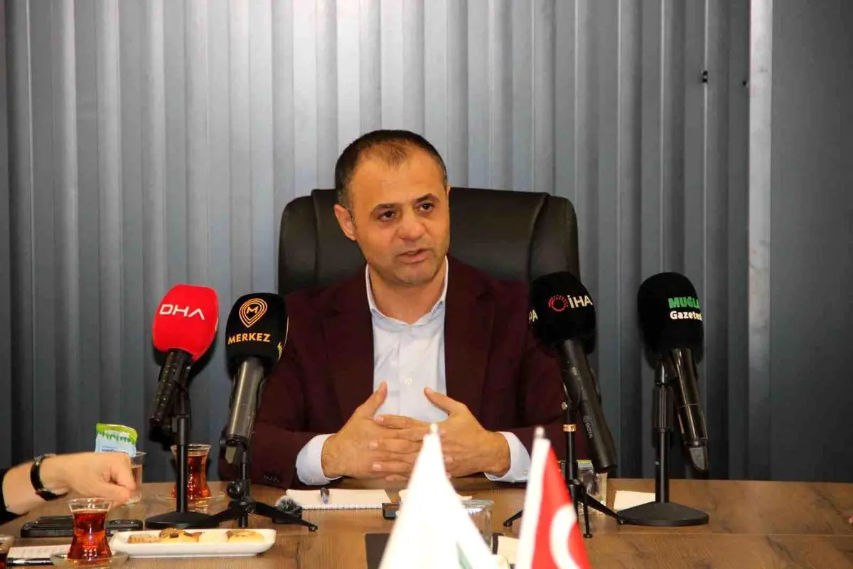 Muğlaspor Kulübü Başkanı Menaf Kıyanç, Vali Akbıyık ve Diğer Başkanlara Teşekkür Etti