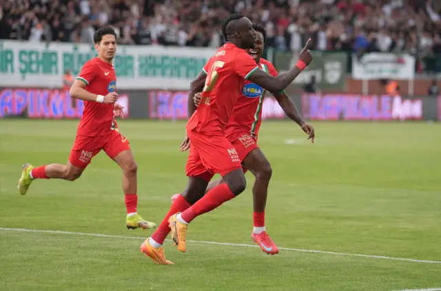 Amedspor taraftarları sevinç içinde