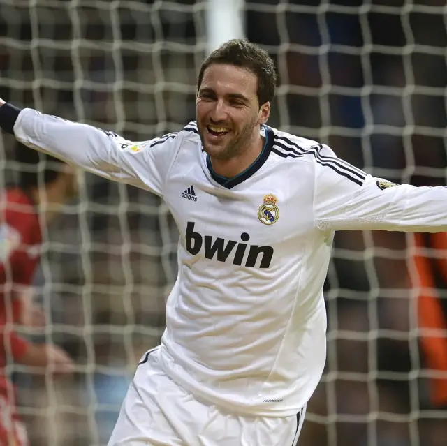 Higuain'in emeklilik sonrası günlük yaşamından bir kare