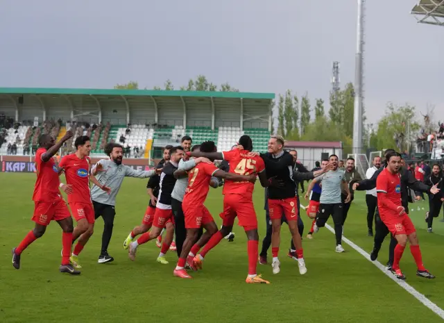 Amedspor takım fotoğrafı