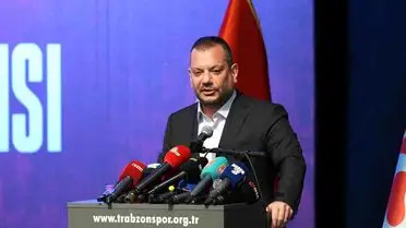Trabzonspor Başkanı Ertuğrul Doğan'dan Sezon Hedefi: İkinci Sırada Bitiş