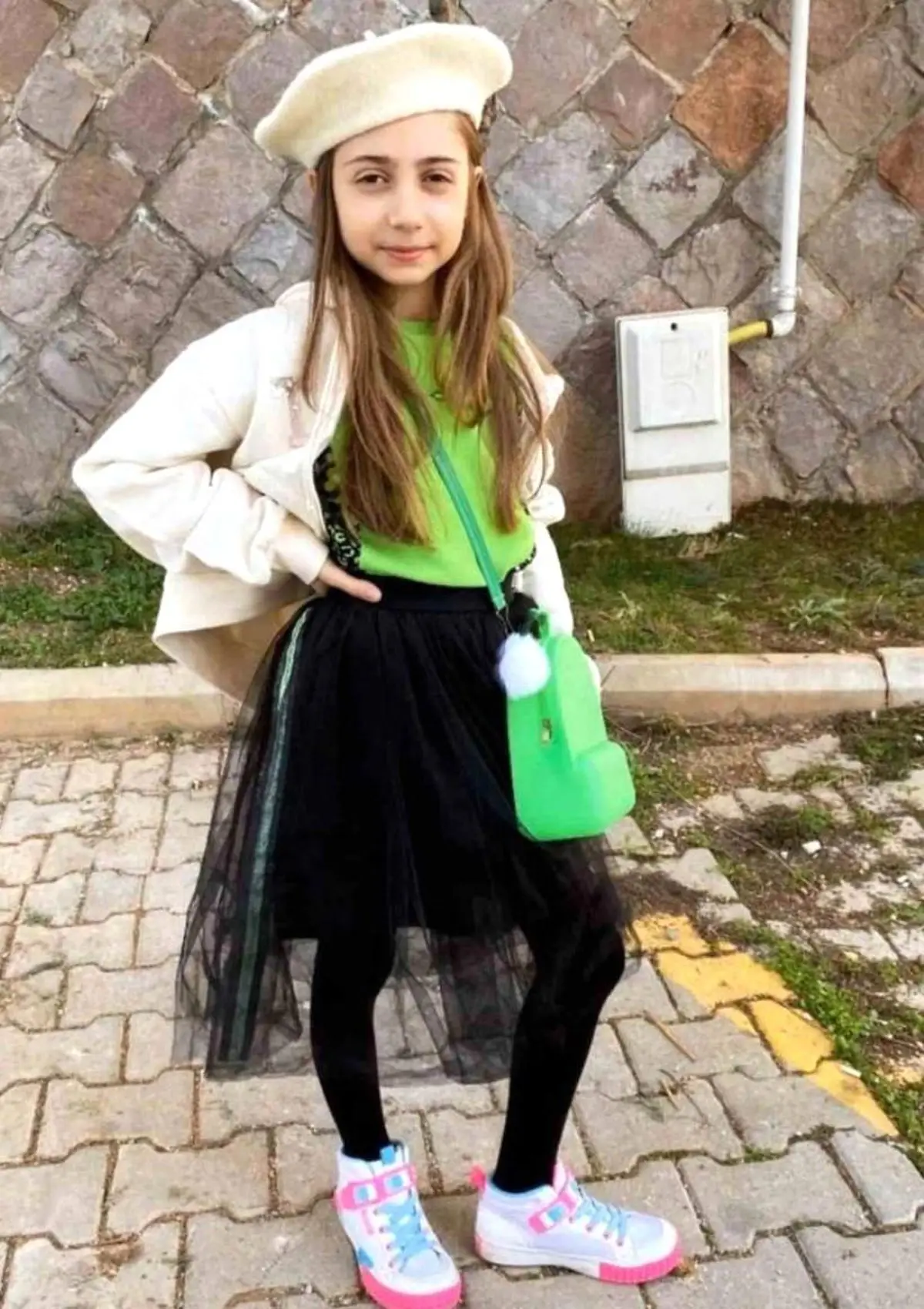 Kahramanmaraş’ta Okul Saldırısının Kurbanı 11 Yaşındaki Almina Ağaoğlu Hayatını Kaybetti