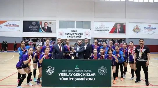 Kepez Belediyesi Genç Kızlar Hentbol Takımı Türkiye Şampiyonluğunu Kazandı