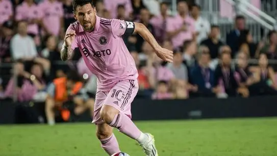 Inter Miami, 3-0 öne geçtiği maçı 4-3 kaybederek Messi'nin kabusunu yaşadı