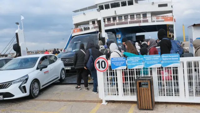 Bozcaada şarap bağları