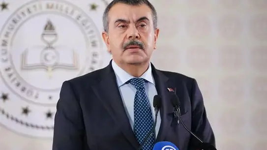 Bakan Tekin, Kahramanmaraş'ta Yaşanan Okul Katliamında Hayatını Kaybeden Almina Ağaoğlu'na Başsağlığı Diledi