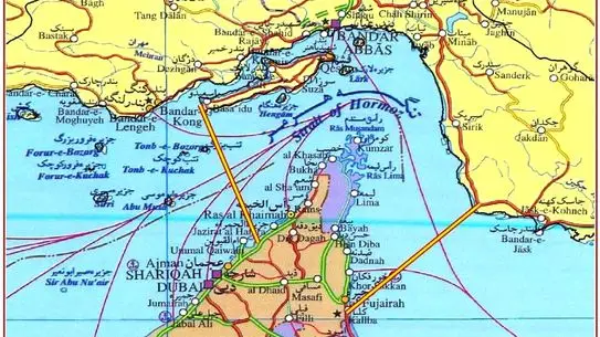 İran, Hürmüz Boğazı'nda Yeni Deniz Kontrol Hattını Harita ile Açıkladı