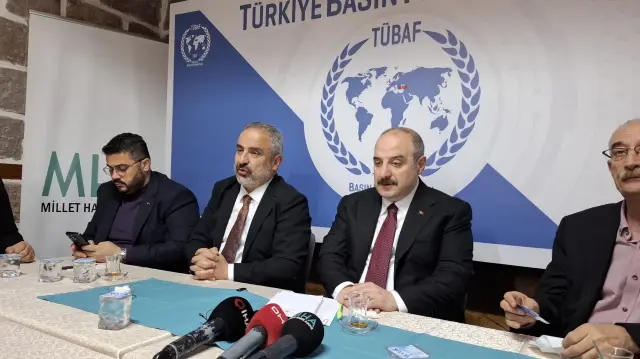Varank ve Özgür Özel