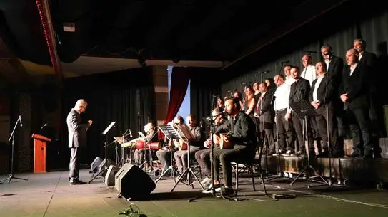 Yunusemre'de Anadolu Türküleri Coşkusu: Halk Müziği Korosu Büyüledi