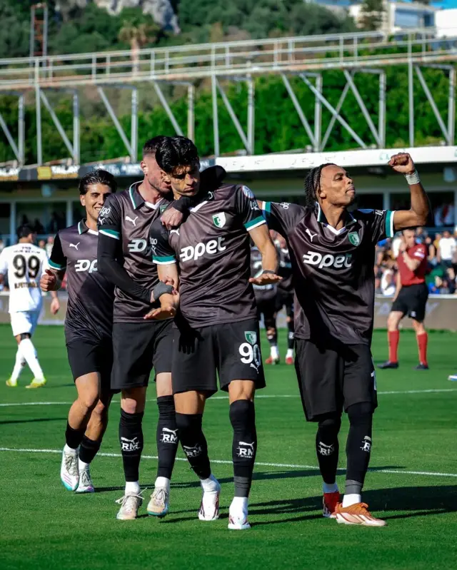 Bodrum FK taraftarları coşkulu anlar