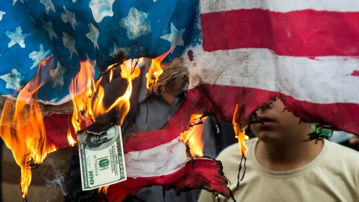 Dolar ve İran çatışması