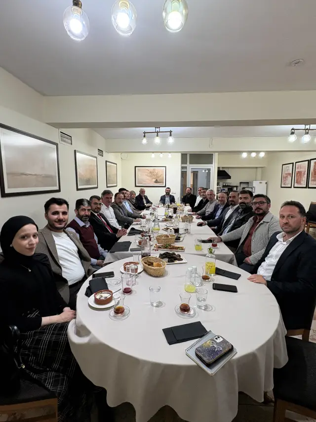 Katılımcıların proje önerileri üzerine tartışması