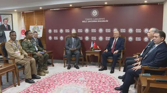 Savunma Bakanları Güler ve Ahmed Fiqi, SAHA 2026’da Stratejik Görüşmeler Yaptı