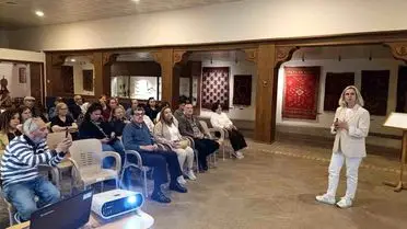 Bergama Müzesi'nde Mimarlık ve Tarih Buluşması: Zarif Tasarımlar Sahneye Çıktı