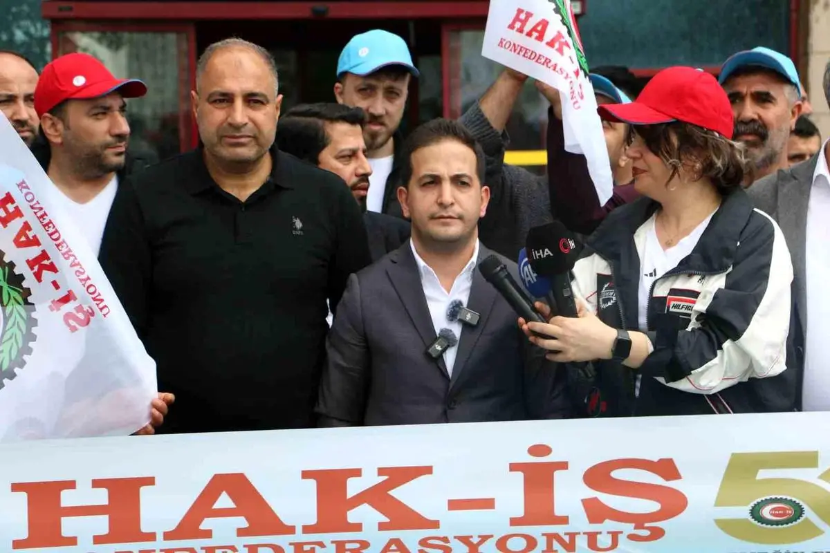 1 Mayıs Emek ve Dayanışma Günü’nde Hak-İŞ’in Çalışanlarına Çağrısı