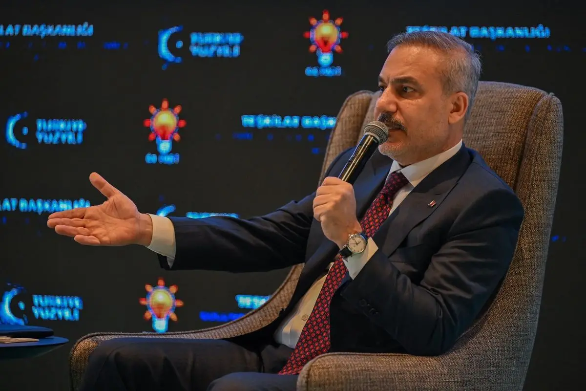 Hakan Fidan, Bursa’da AK Parti Bölge Strateji Toplantısına Katıldı