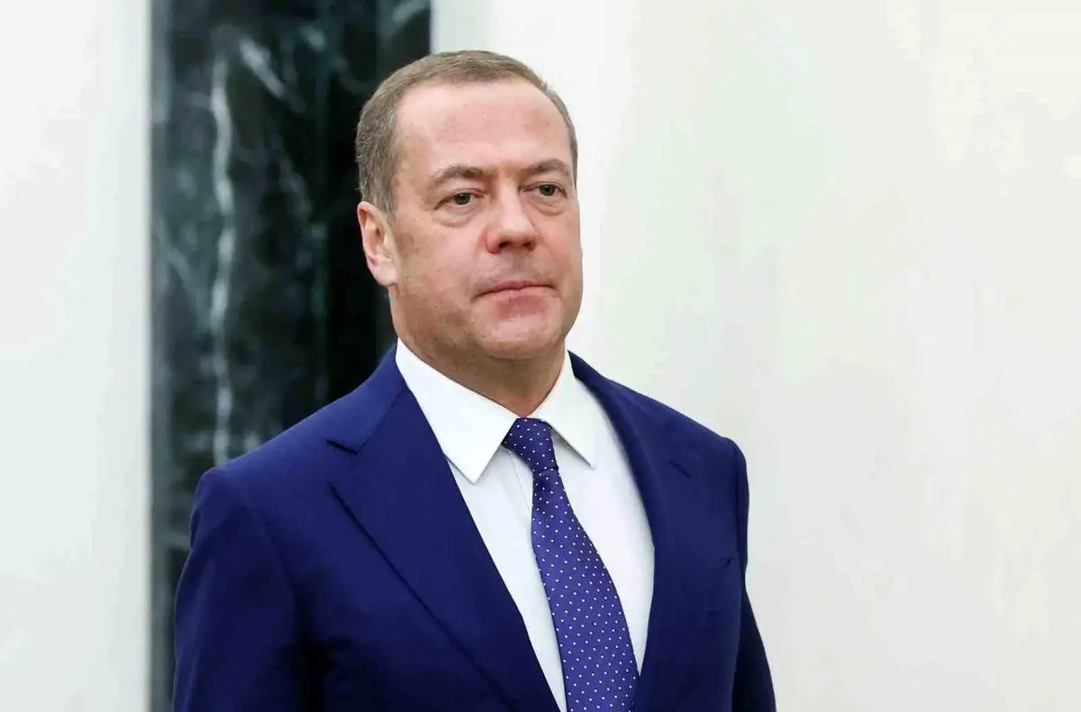 Medvedev: Avrupa’nın Rusya ile Çatışma Söylemleri Gerçekçi Değil, Nükleer Risk Artıyor