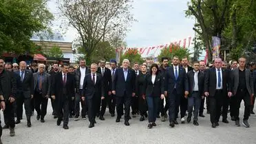 İYİ Parti Lideri Müsavat Dervişoğlu Edirne Belediyesi'ni Ziyaret Etti