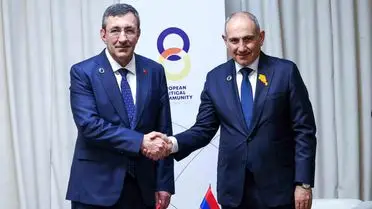 Yılmaz ve Paşinyan, Ani Köprüsü Restorasyonu İçin Ortak Karar Aldı