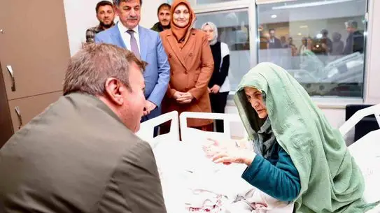 Erzincan Valisi Aydoğdu, Aksun Ailesine Destek Ziyareti Gerçekleştirdi