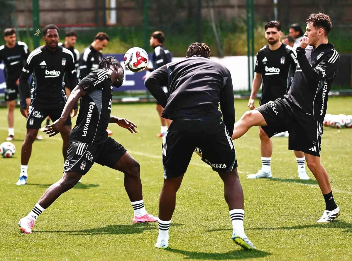 Beşiktaş takımı antrenmanda