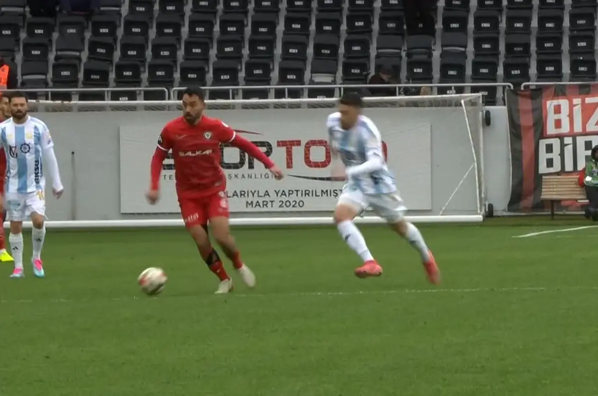 Çorum FK, Erzurumspor'la 1-1 Beraberlik Alarak Play-off Yolunda Önemli Puan Kazandı