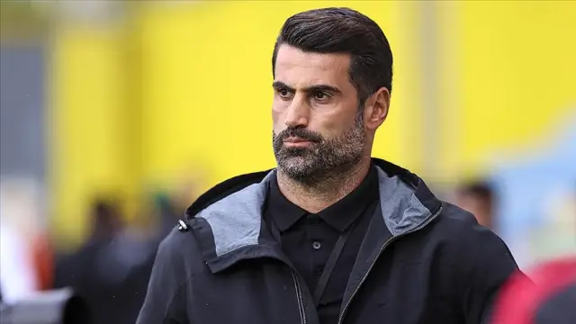 Volkan Demirel maçta