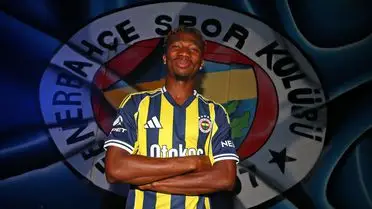 Fenerbahçe'nin Forveti Nene'nin Ameliyat Olasılığı Gündemde