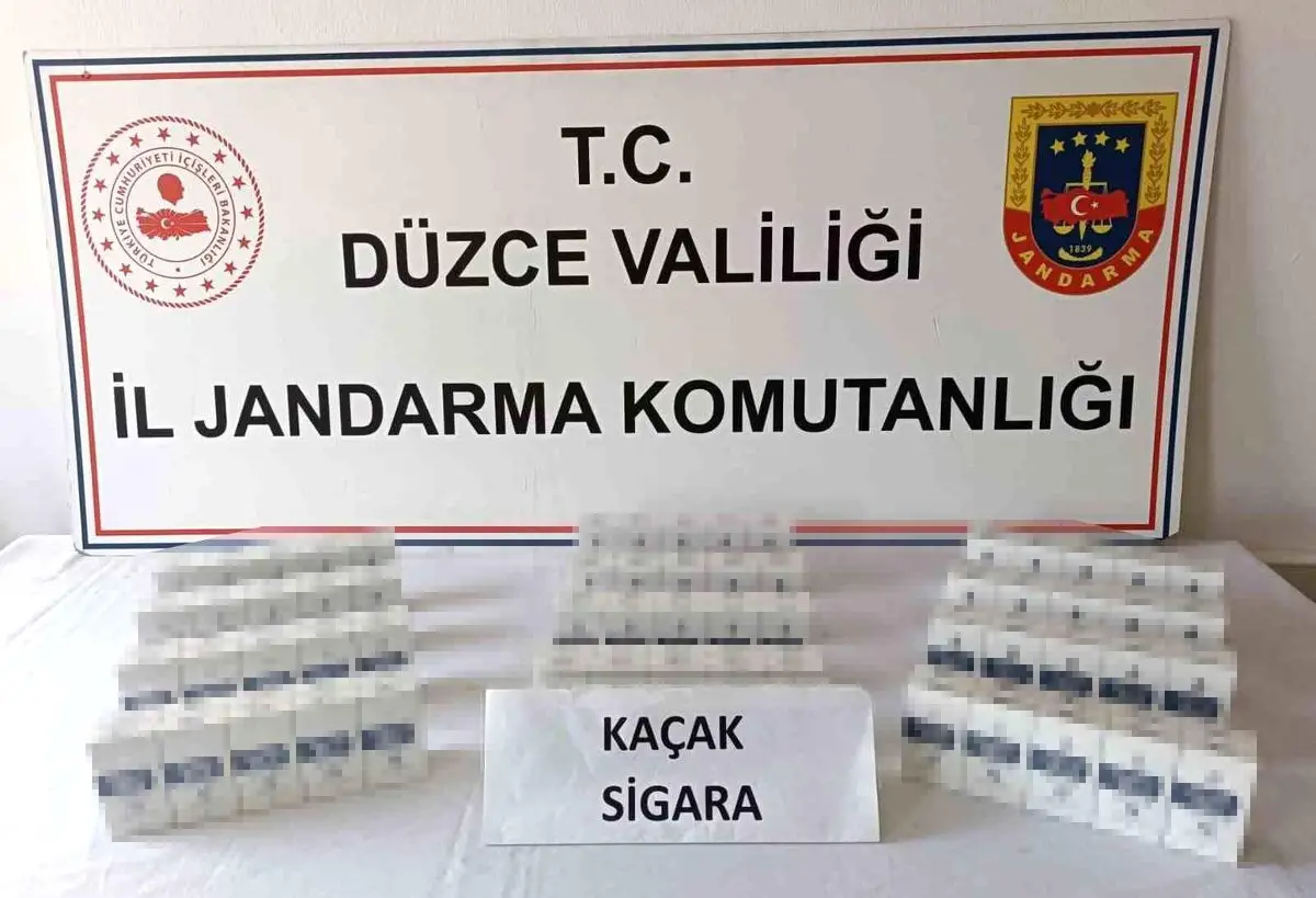 Düzce'de Büyük Kaçak Makaron Operasyonu: 177 Bin Ürün Ele Geçirildi