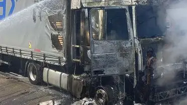 Edirne-Havsa Yolunda Kereste Yüklü Tırda Yangın Kontrol Altına Alındı