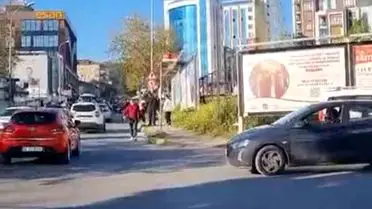 Maltepe'de Kadın Sürücünün Tetiklediği Motosiklet Çatışması