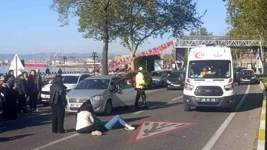 Tekirdağ Sahil Yolunda Motosiklet Kazası: Sürücü Hastaneye Sevk Edildi