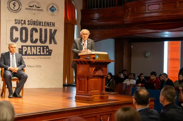 Prof. Dr. Nevzat Tarhan'ın sunumu