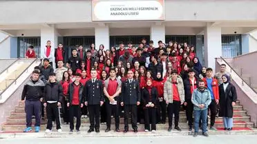 Erzincan’da 882 Lise Öğrencisine Jandarma ve Sahil Güvenlik Akademileri Tanıtıldı