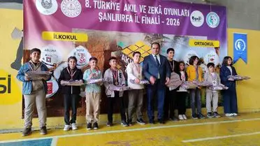 Siverekli Öğrenciler Zeka Oyunları Turnuvasında Ödül Kazandı