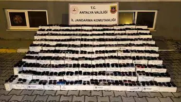 Alanya’da 10 Milyon TL Değerinde Kaçak Güneş Gözlüğü Operasyonu