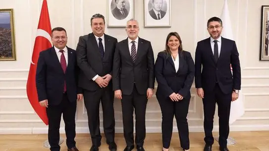 İtalyan Şef Claudio Chinali, Turkuaz Kart ile Türkiye İş Gücüne Katıldı